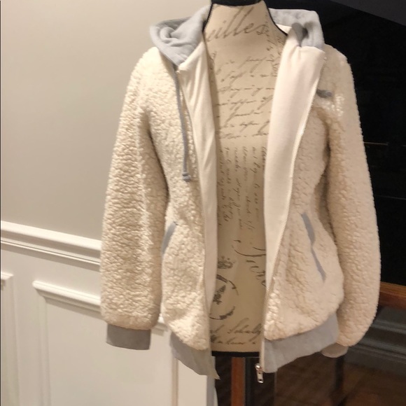 Forever 21 Jackets & Blazers - Forever 21 shearling jacket Forever 21 Jackets & Blazers - Forever 21 shearling jacket